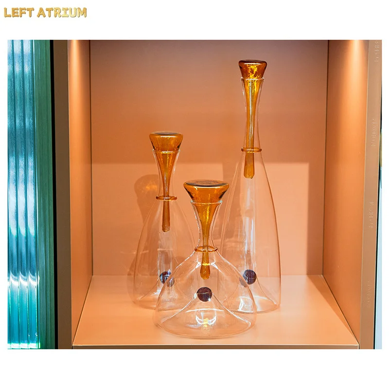 Moderne minimalistische glazen - Home Bar And Cabinet recensie en prijs